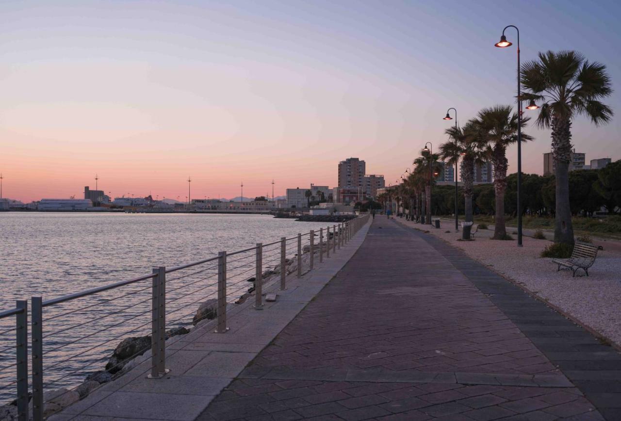 Linee Moderne Apt - Wifi - Ac Cagliari Exteriör bild